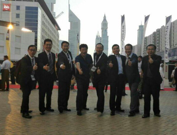 CQ9传奇电子电气EvoTec产品亮相2015中东电力展---迪拜展